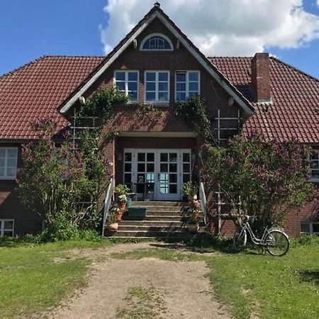 Cosy Apartment In Semlow Germany With Garden Exterior photo