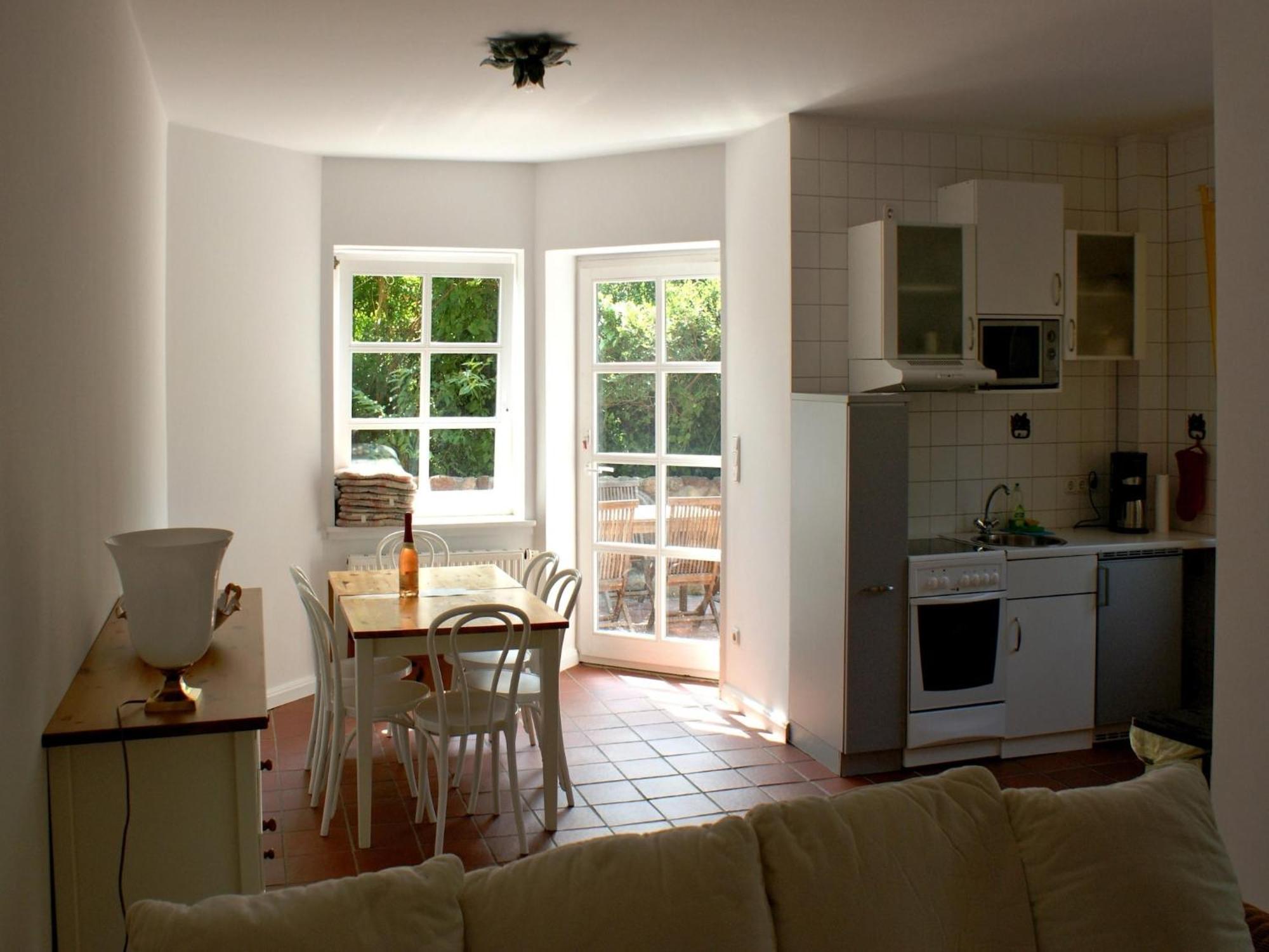 Cosy Apartment In Semlow Germany With Garden Exterior photo